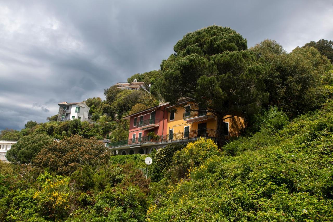080 - La Villa Storica Il Vigneto 45B, Terrazza Sul Mare - Parcheggio Privato Gratis Moneglia Eksteriør billede